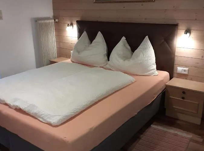 ベッド・アンド・ブレックファスト Gaestehaus Birkenheim ツェル・アム・ツィラー