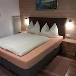 Bed & Breakfast Gaestehaus Birkenheim Zell am Ziller